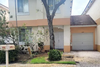 6639 Hidden Cove Drive #4-7 1