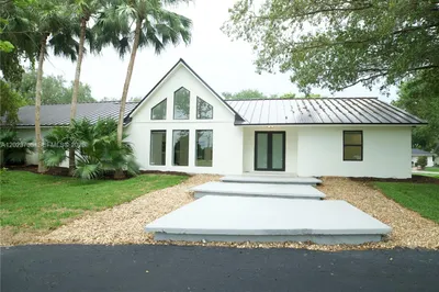 20500 SW 50th Pl 1