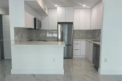 3505 S Ocean Dr #210 1