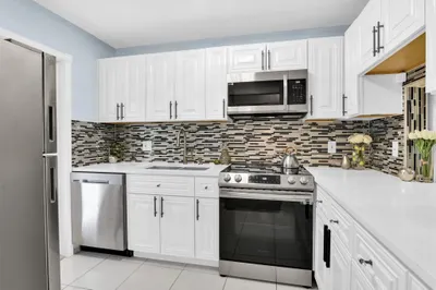 1951 NE 39th Street #243 1