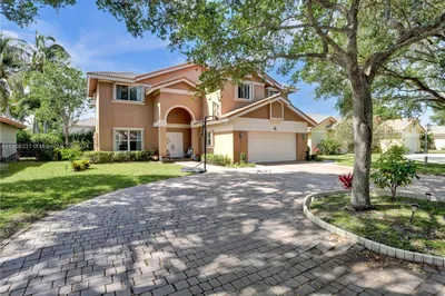 4416 NW 65th St 1