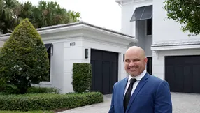 Agente de Bienes Raíces que Habla Español en Palm Beach County