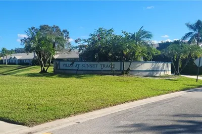 3223 SW Sunset Trace Circle 1