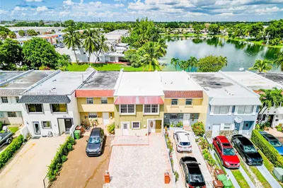 1781 W 72nd St #1781 1