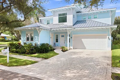 136 Intracoastal Circle 1