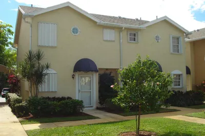 205 Waterside Drive 1