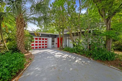4704 Queen Palm Lane 1
