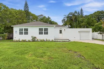 5203 N Flagler Drive 1