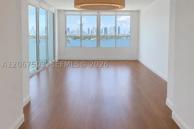 1200 West Ave #1206 1