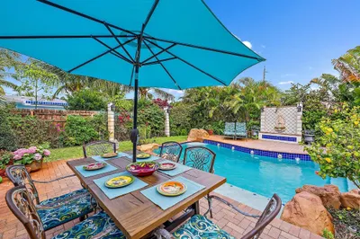245 Arlington Road 1