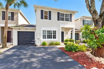 9440 E Plum Harbor Way 1