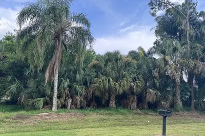908 SW Bay State Road 1