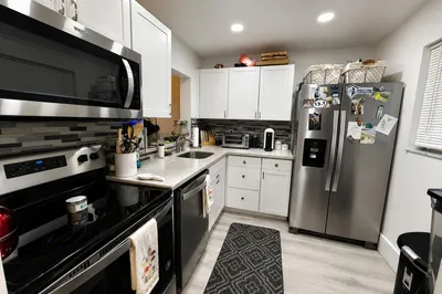 5160 LAS VERDES Circle #204 1