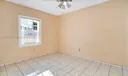 280 E 39th St Photo