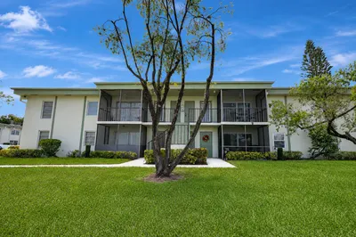 7547 S Oriole Boulevard #101 1