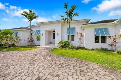 7840 SW 133rd Ter 1