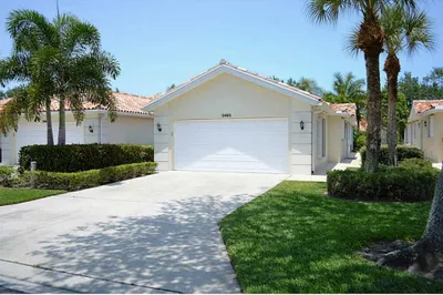 2463 SW Parkside Drive 1