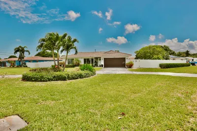 4000 NW 3rd Avenue 1