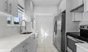 104 E 58th St Photo