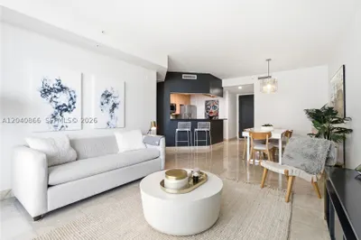 801 Brickell Key Blvd #707 1