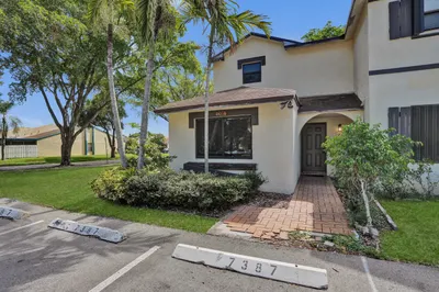 7387 NW 34th Street 1