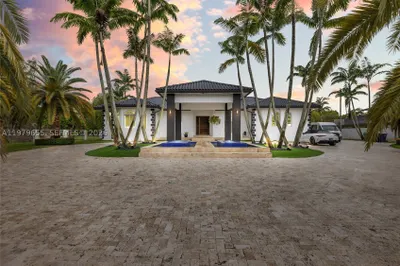 11950 SW 43rd St 1