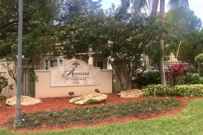 2544 CENTERGATE Drive #208 1