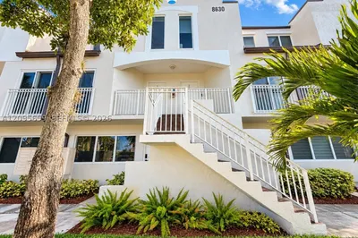 8630 NW 5th Ter #16-208 1