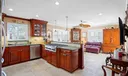 4143 SE Fairway E Photo