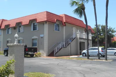 475 SE 8th Street #114 1