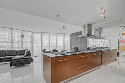 495 Brickell Ave #3504 1