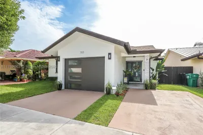 7811 SW 119th Rd 1