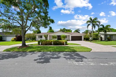 5720 SW 7th Street 1