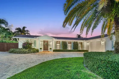 215 Golfview Drive 1