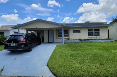 2703 NW 55th Street 1