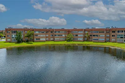 9540 Sunrise Lakes Blvd #202 1