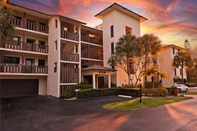 166 SE St Lucie Blvd Un #D-203 1