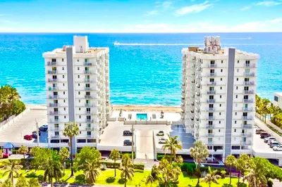 4511 S OCEAN Boulevard #503 1