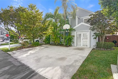 11728 SW 118th Ter 1