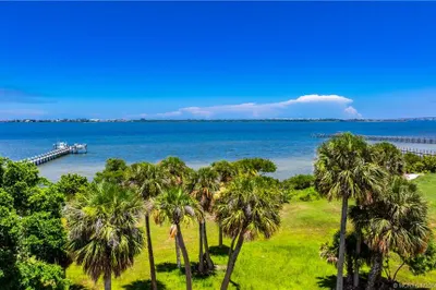 122 N Sewall’s Point Road 1