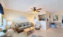 22 Markham A Photo