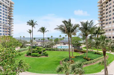 4900 N Ocean Boulevard #416 1