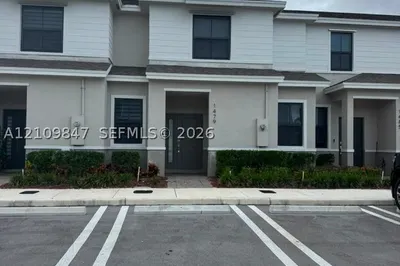 1479 NE 3rd Ave 0 1