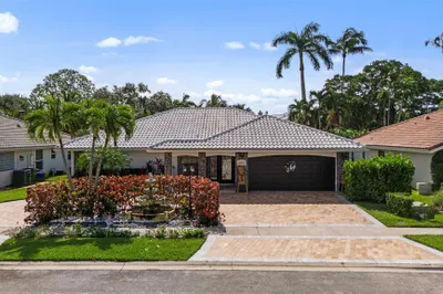 5223 Deerhurst Crescent Cir 1