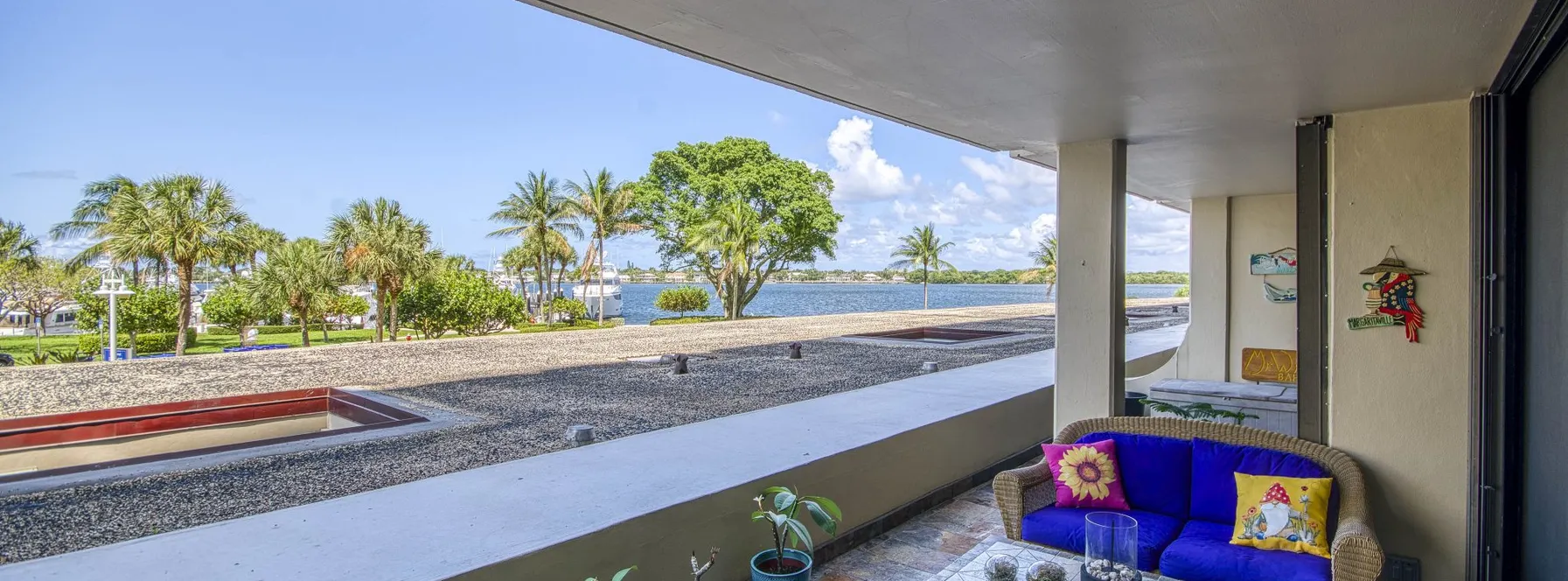 Just Listed | 136 Lakeshore Drive #211