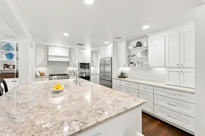10142 Trailwood Circle 1