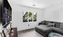 452 Hampton Ln Photo