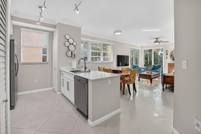 225 NE 1st Street #202 1