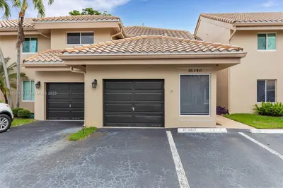 16340 Malibu Dr #28 1