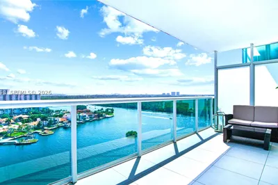400 Sunny Isles Blvd #1722 1